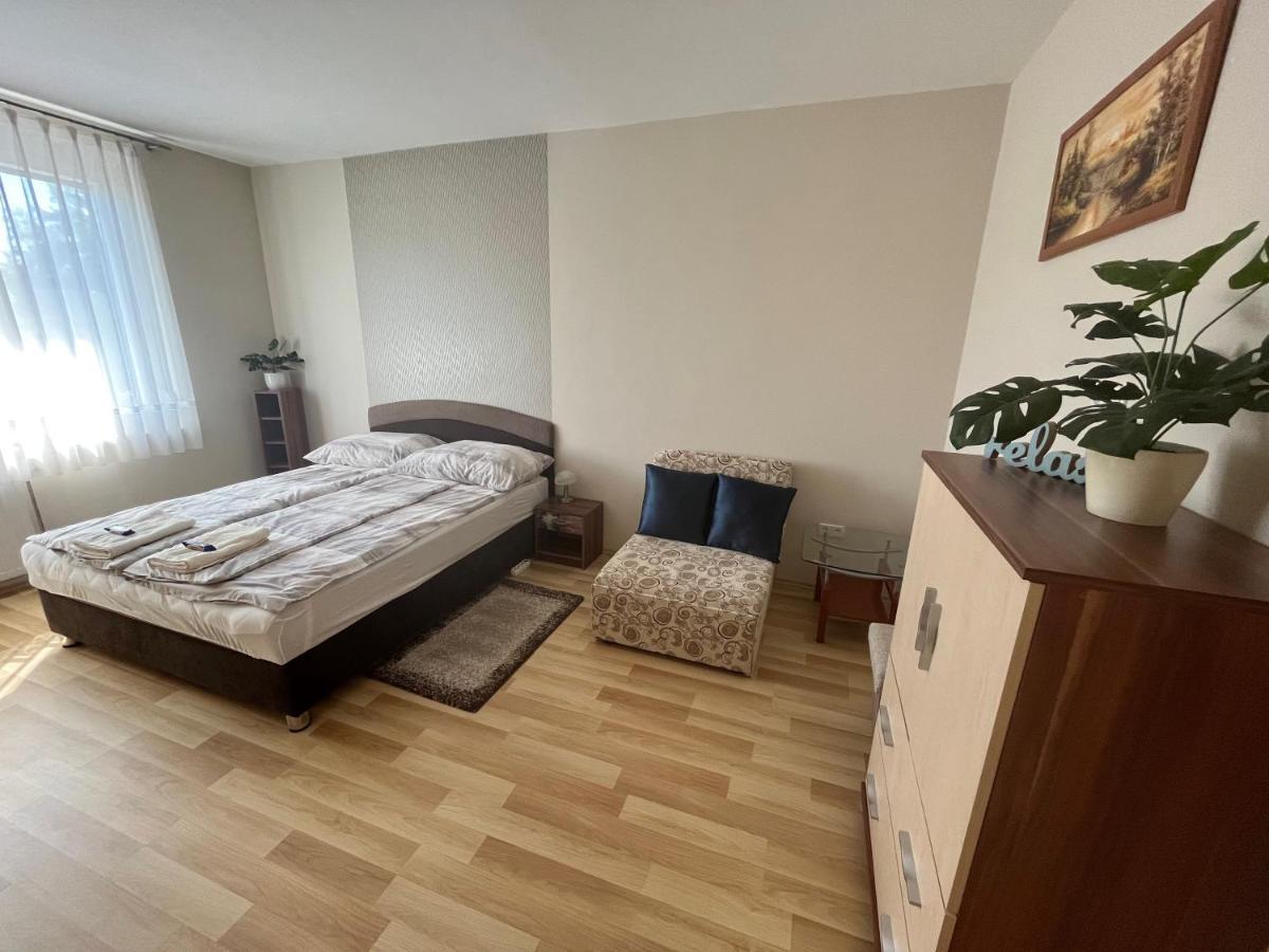 Relaxap Zalakaros Lägenhet Exteriör bild